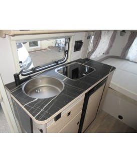 ERIBA TOURING TROLL 530 URBAN Loisirs Caravaning