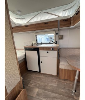 ERIBA TOURING FAMILIA 310 LEGEND Loisirs Caravaning