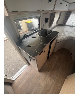 ERIBA TOURING 542 NUGGET GOLD EDITION Loisirs Caravaning