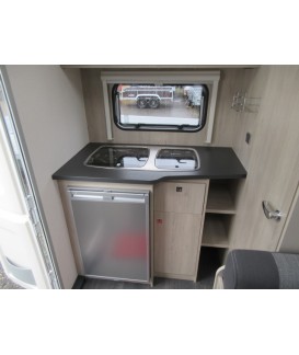 CARAVANE STERCKEMAN OCCASION STARLETT COMFORT 420CP Loisirs Caravaning