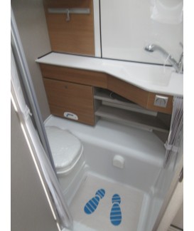 BURSTNER AVERSO HARMONY LINE 485 TS Loisirs Caravaning