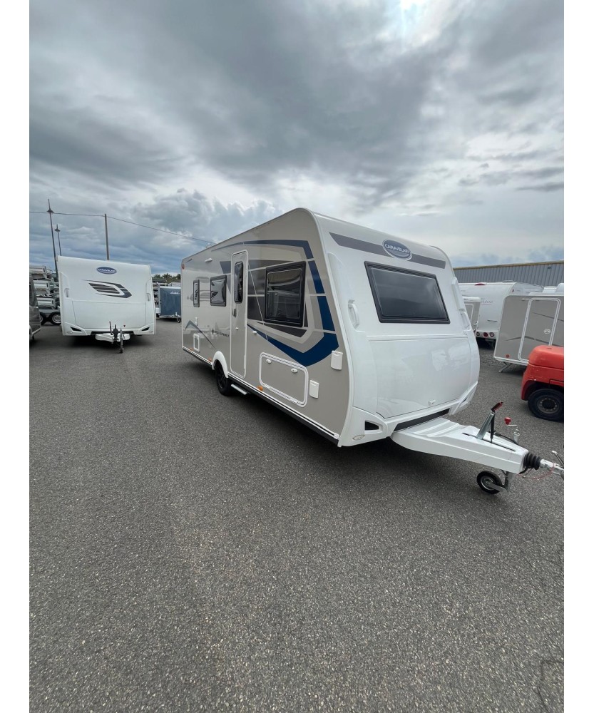 CARAVANE OCCASION CARAVELAIR ARTICA 496 FAMILY Loisirs Caravaning CARAVANE OCCASION CARAVELAIR ARTICA 496 FAMILY Loisirs Caravaning