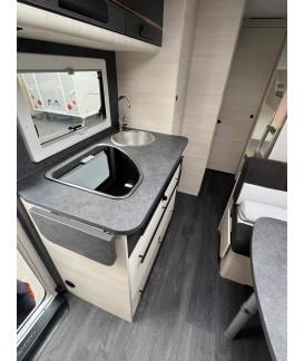 CARAVANE OCCASION CARAVELAIR ARTICA 496 FAMILY Loisirs Caravaning