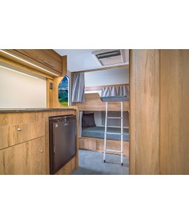 NIEWIADOW LAZUR 4 Loisirs Caravaning