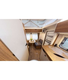 Caravane ERIBA TOURING 542 SILVER EDITION Loisirs Caravaning