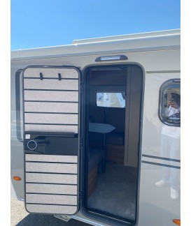 Caravane ERIBA FEELING 470 Loisirs Caravaning