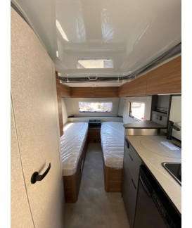 Caravane ERIBA FEELING 470 Loisirs Caravaning