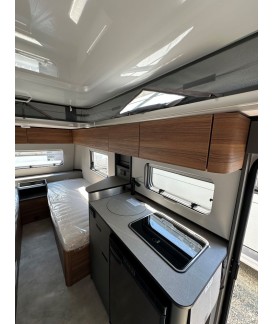 Caravane ERIBA FEELING 470 Loisirs Caravaning